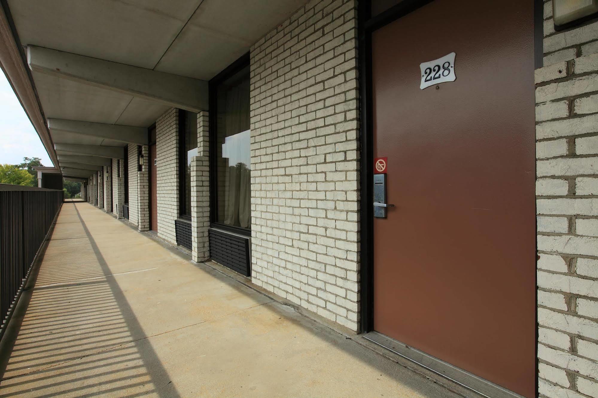 Americas Best Value Inn North Capital Raleigh Kültér fotó